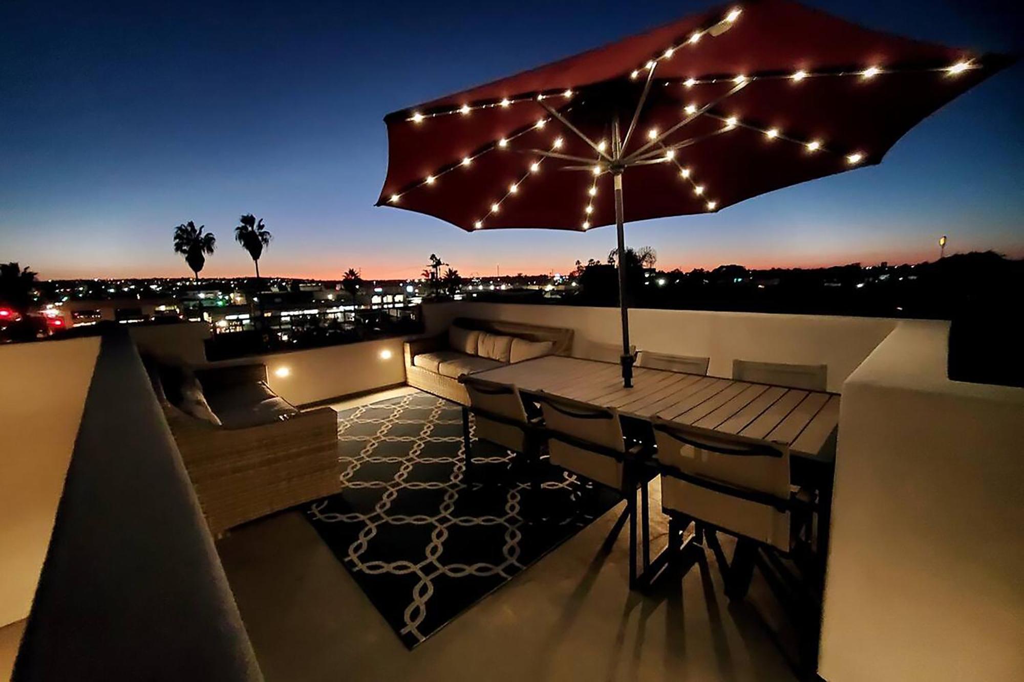 Casa de férias Modern Comfort, Prime Location, 360 Views, 4 Bedroom Entire House San Diego